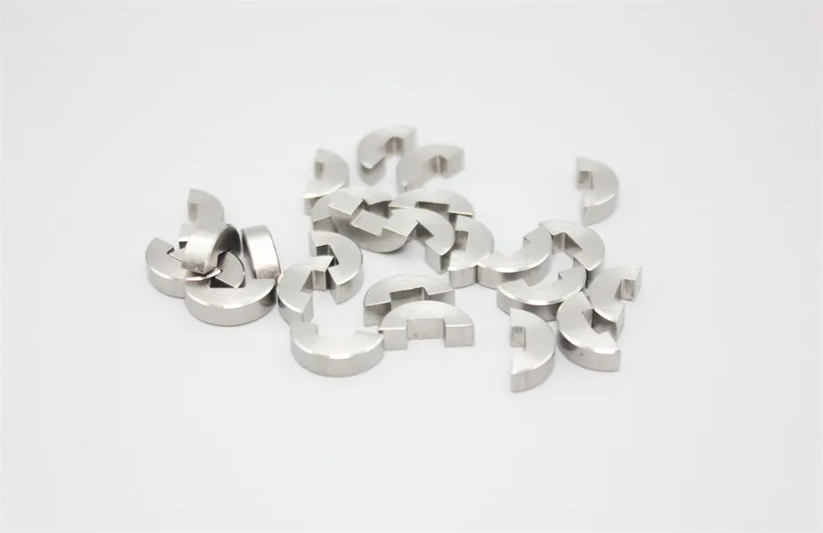Tungsten alloy